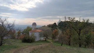 Výšlap na Svatý kopeček je zážitek i pro nevěřící. Morava si člověka prostě umí získat