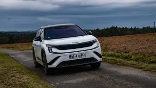 Orlická přehrada bez vody