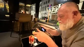 Fotr na tripu 11, Bruggy na talíři