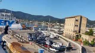 Elba s obytným autem