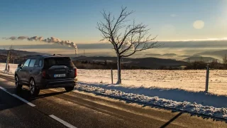 Velmi nabitý trip: S elektromobilem jsme ujeli po Čechách 1000 km a navštívili 7 elektráren