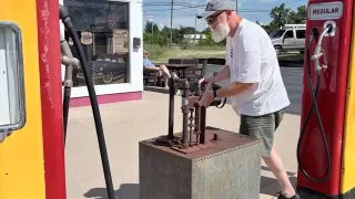 Fotr na tripu 12, Benzínky na Route 66