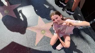 Fotr na tripu 12, Hollywood