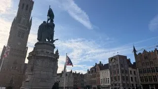 Fotr na tripu 11, Bruggy