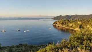 Elba s obytným autem