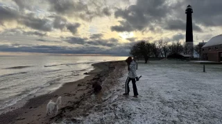 Ostrov Saaremaa je tip na klidnou dovolenou. Čas se tu zastavil a příroda zde píše vlastní příběhy