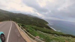 Vypravil se snad Fotr na Měsíc? Ne, to jen objevil další zajímavé místo. Říká se mu „zlobivý čokl“