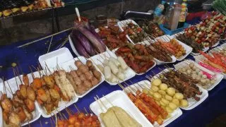 Pochoutky z Laosu