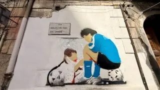 Fotr na tripu 11, Neapol II