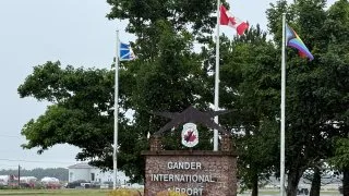 Fotr na tripu 10, Newfoundland