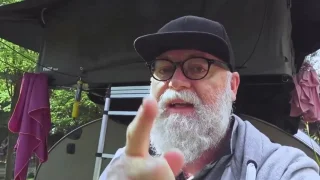 Nehrkej všechny kilometry po cestě na dovolenou v kuse. Objevíš třeba kemp křížený se zoo, radí Fotr