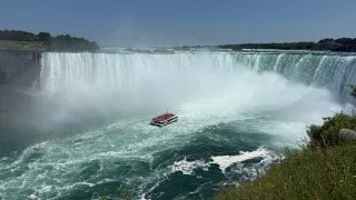 Fotr na tripu 10, Niagarské vodopády