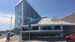 Fotr na tripu 12, Roswell