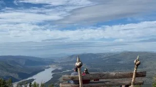 Fotr na tripu 10, Dawson City