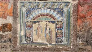 Fotr na tripu 11, Neapol