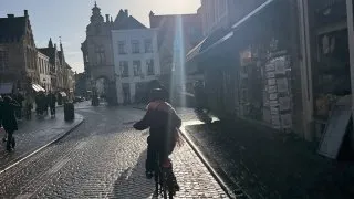 Fotr na tripu 11, Bruggy