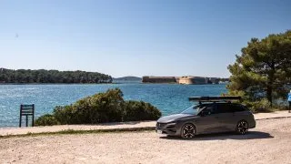 Trip Chorvatsko 2026, Hitlerovy oči