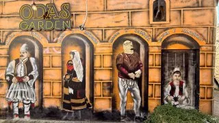 Fotr na tripu 11, Tirana