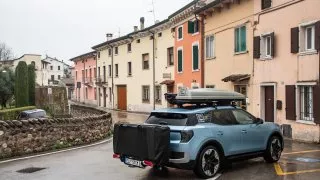 Ford trip, Camargue auto