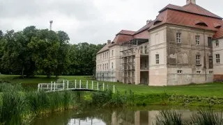 Trip Drawsko, Palác Siemczyno