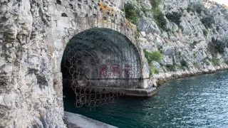Trip Chorvatsko 2026, Hitlerovy oči