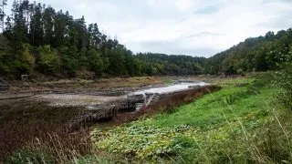 Orlická přehrada bez vody