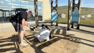 Fotr na tripu 10, dinosauři