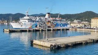 Elba s obytným autem