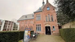 Fotr na tripu 11, Bruggy