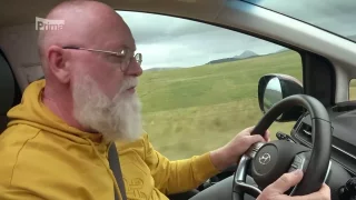 Do této země by měl jezdit jen ten, kdo umí řídit. Před srážkou řidiče zachrání jen passing places