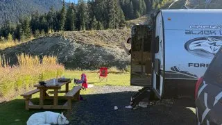 Fotr na tripu 10, kempování v Kanadě