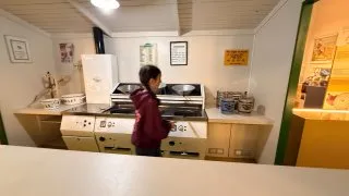 Fotr na tripu 11, Bruggy na talíři