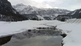 Na běžky do Alp: Na rozdíl od Česka dostatek sněhu, příjemné podmínky a udržované stopy