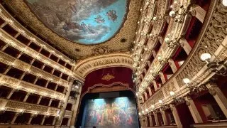 Fotr na tripu 11, Neapol II