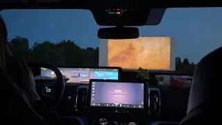 Fotr na tripu 10, autokino