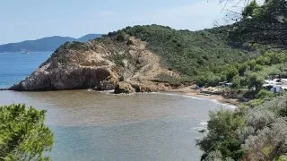 Elba s obytným autem