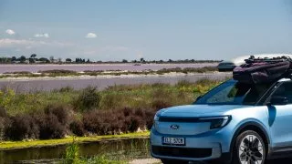 Ford trip, Camargue auto
