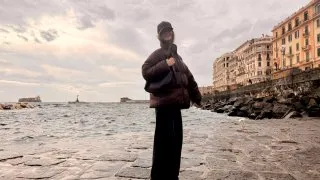 Fotr na tripu 11, Neapol