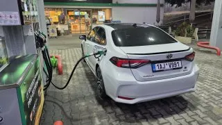 Cesta do supermarketu