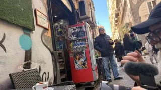 Fotr na tripu 11, Neapol